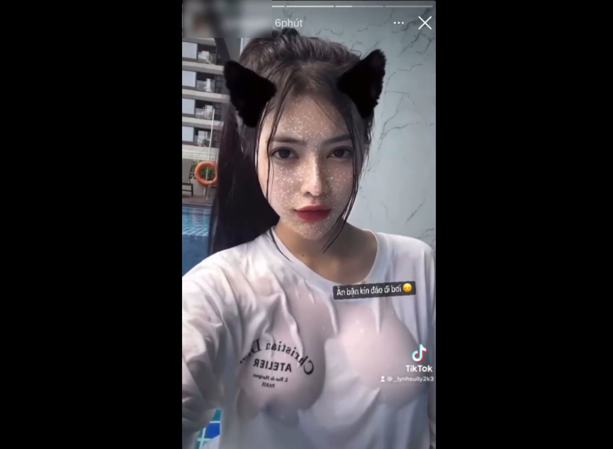 Idol tiktoker Thu Uyên việt nam show hàng vú đẹp
